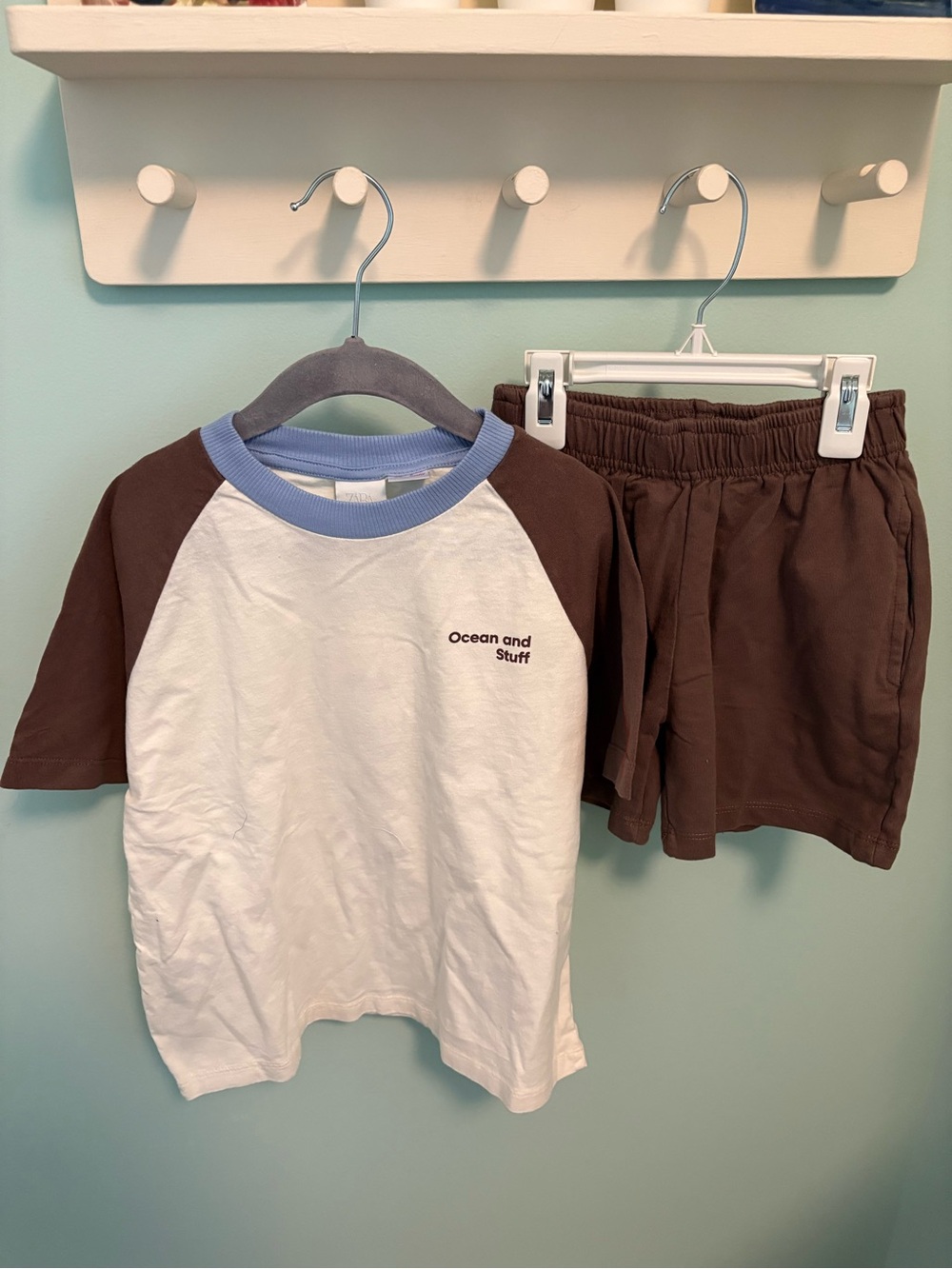 ZARA COLOR BLOCK JOGGING T-SHIRT AND SHORTS SET